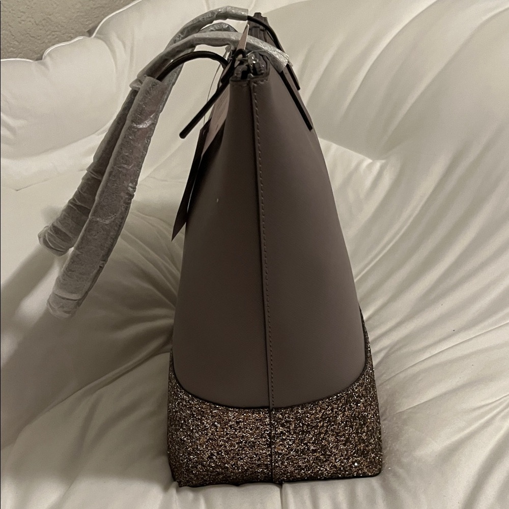 Kate Spade New York Greta Court Penny Glitter Tote Bag - Picture 6 of 8